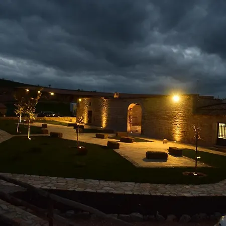 Masseria Revinaldi בית חווה *
