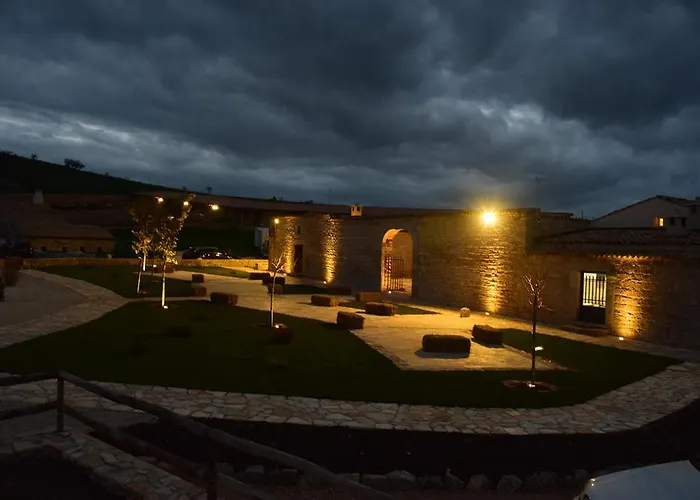 Masseria Revinaldi בית חווה *